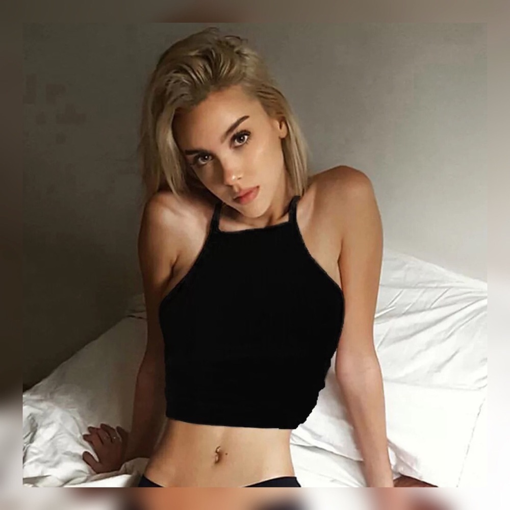 Black Ribbed Essential Halter Crop Top
